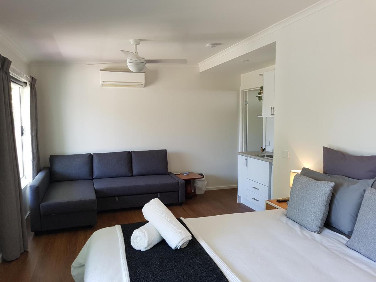 Fish Creek Adrift Accommodation Екстер'єр фото